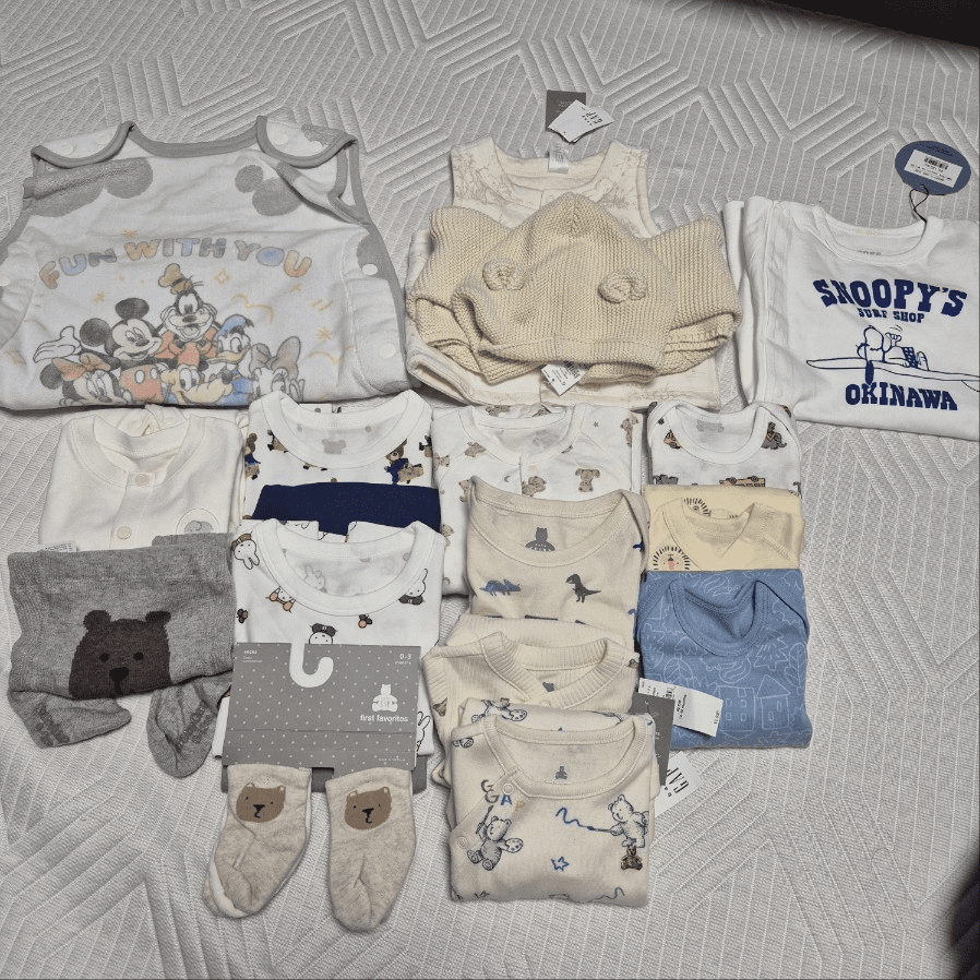 오키나와 갭 아카짱혼포 스누피에서 구매한 옷 사진