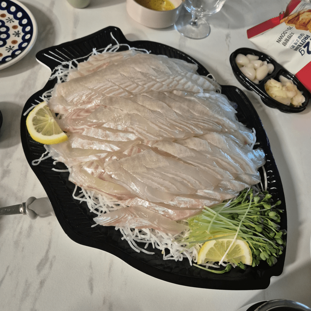 노량진 수산시장 전라상회 대광어회