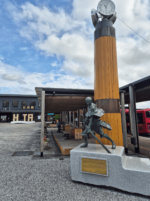 히타 진격의 거인 리바이상